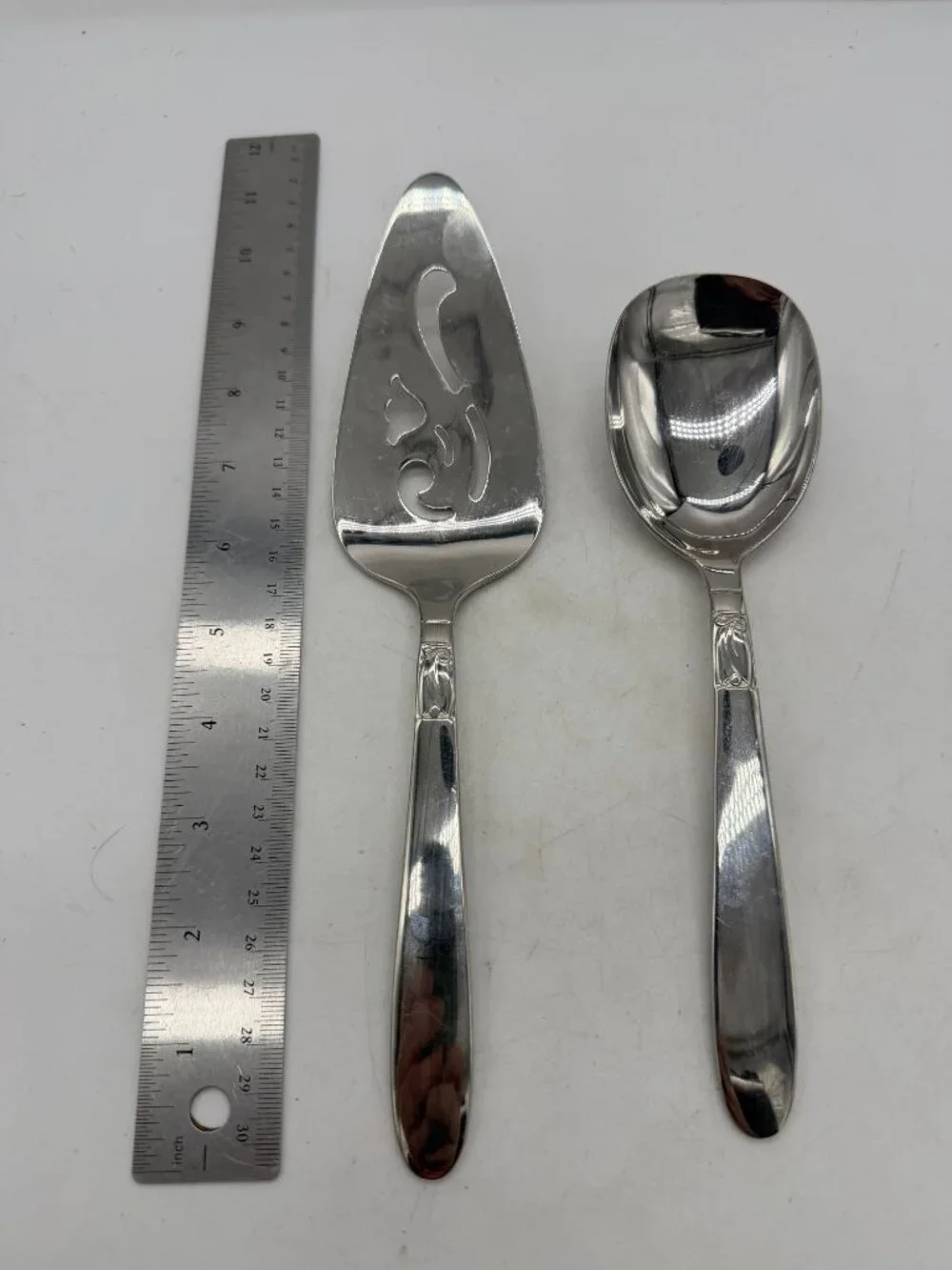 Vintage Two Piece International Silver Stainless Serving Utensils Spoon and Cake